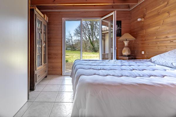 Maison bois 140m2 parcelle 2000m2 3 ch