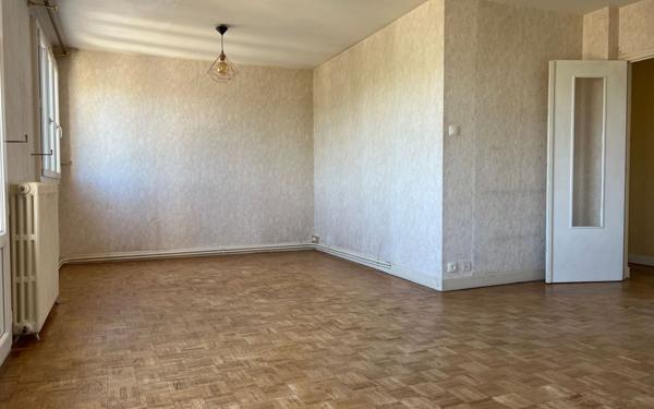 Appartement à vendre    4 pièces • 66,31 m2 Limoges
