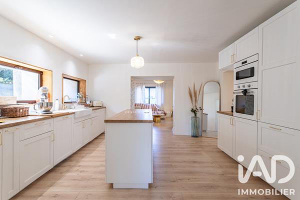 Maison (prestige) à vendre 5 pièces 141,12 m² Arles