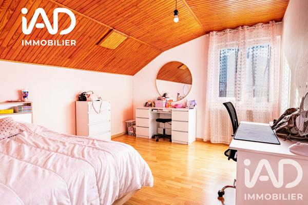 Maison à vendre 8 pièces 271,78 m² Poligny