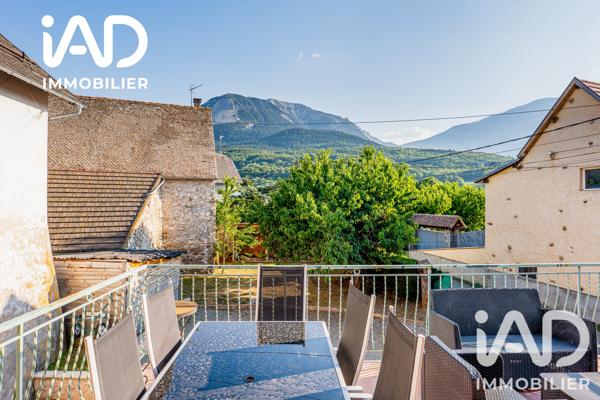 Maison à vendre 8 pièces 271,78 m² Poligny