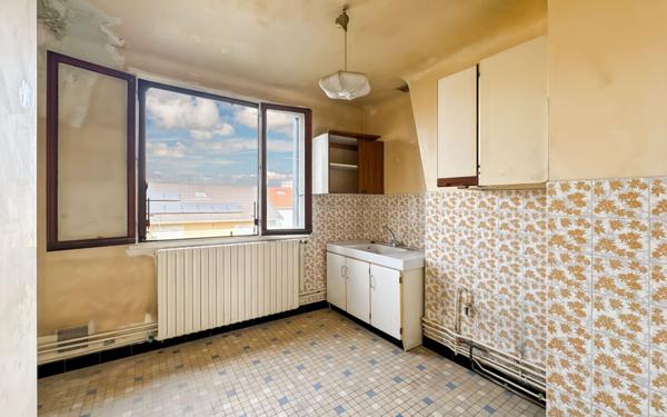 Maison à vendre    6 pièces •  Noisy-le-Sec