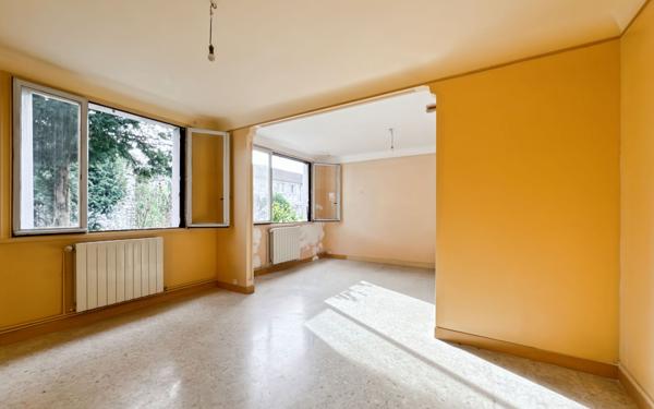 Maison à vendre    6 pièces •  Noisy-le-Sec