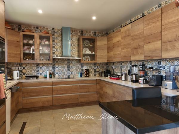 Maison 7 pièces - 226 m² Exclusivité efficity