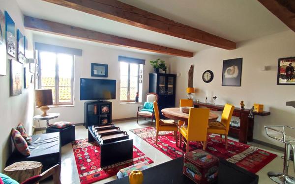 Maison à vendre    8 pièces •  Bages