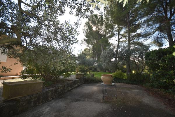 Maison à vendre 5 pièces PERNES LES FONTAINES (84)