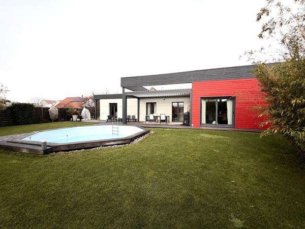 Maison contemporaine Haut de Gamme – Plain-pied 2011 –  Secteur ultra recherché de MOVAL