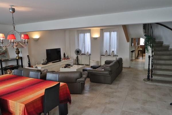 Maison Douzens 230 m2