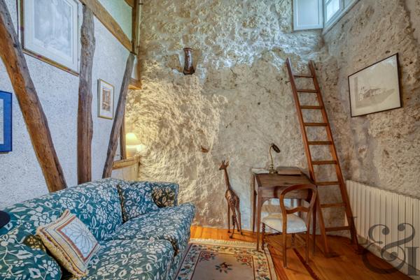 Propriété en pierre à vendre à Pujols