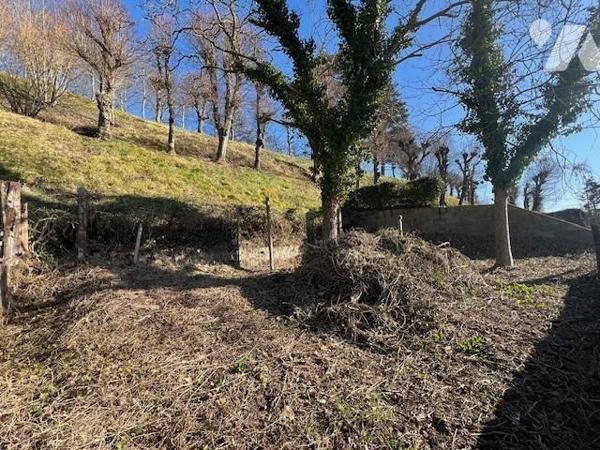 BERNAY IMMEUBLE A RENOVER CENTRE VILLE