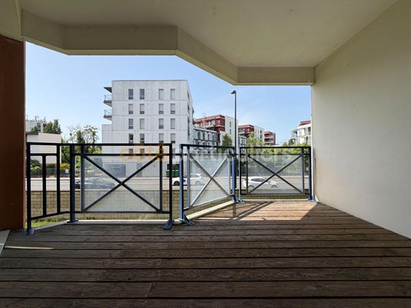 Vente Appartement68 m² - 3 Pièces - BORDEAUX (33000)