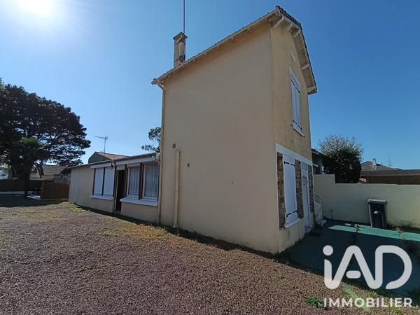 Maison à vendre 6 pièces 111 m² Saint-Michel-Chef-Chef