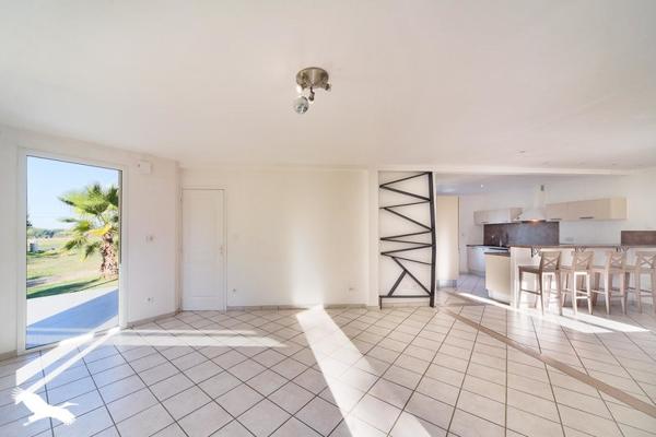 Maison à vendre |  Saint-Agnan |  6 pièces | 170 m²