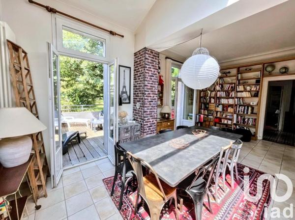 Maison à vendre 9 pièces 230 m² Vaucresson