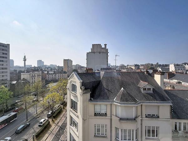 Appartement T3 – Quartier Saint-Hélier – 75 m² avec terrasse, vue dégagée
