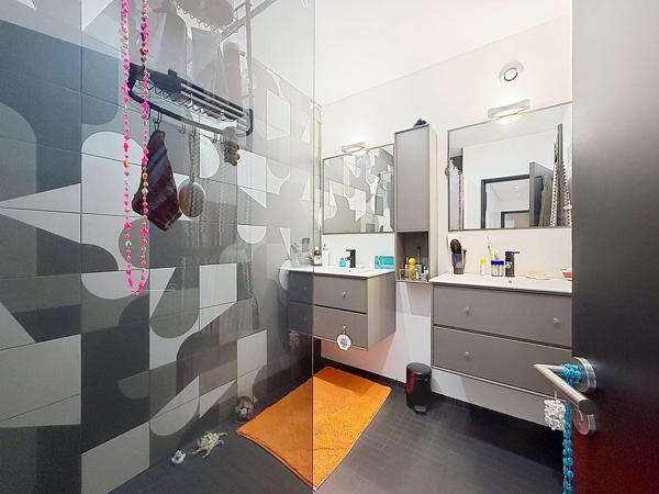 Appartement T3 – Quartier Saint-Hélier – 75 m² avec terrasse, vue dégagée