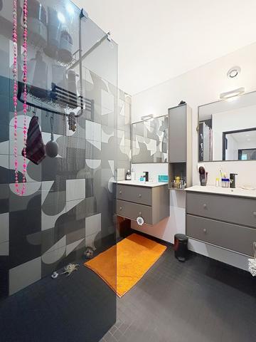 Appartement T3 – Quartier Saint-Hélier – 75 m² avec terrasse, vue dégagée