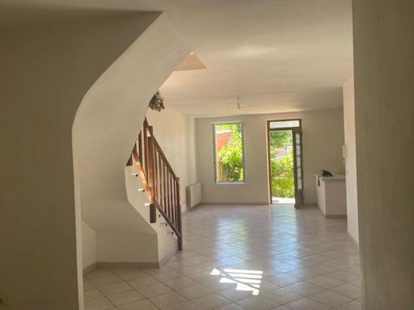 Maison Apt 8 pièce(s) 178 m2