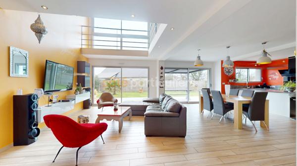 Vente Maison165 m² - 6 Pièces - BREHAL (50290)