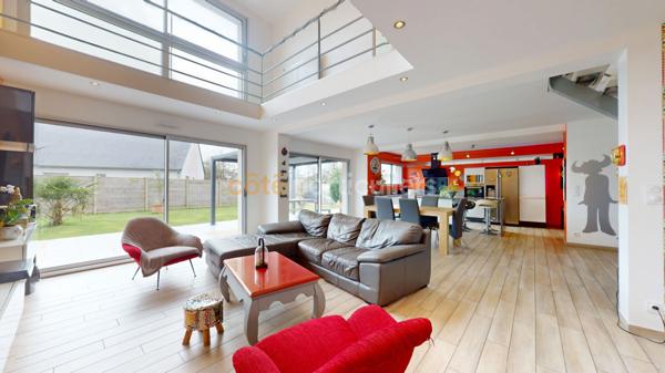 Vente Maison165 m² - 6 Pièces - BREHAL (50290)