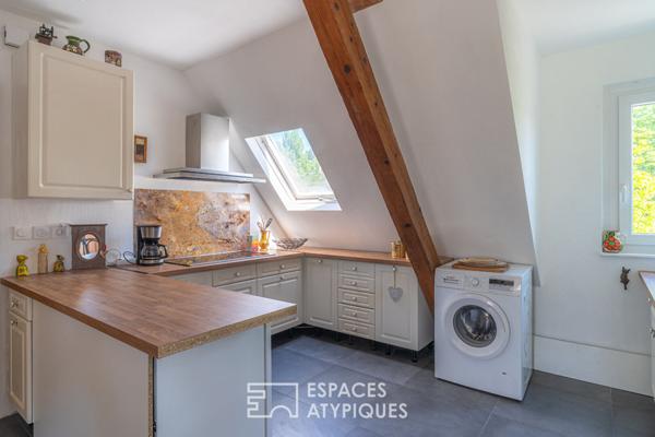 Dernier étage et son jardin au coeur du Conseil des XV