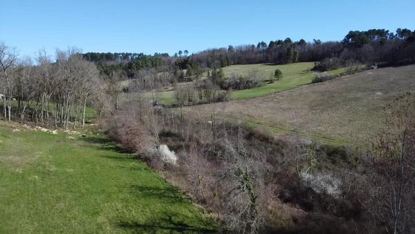 Vente Terrain 1296 m2 à Neuvic