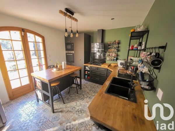 Maison 6 pièces de 112 m² à Mézières-sur-Seine (78970)