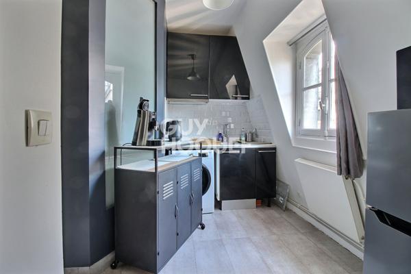 Appartement Paris 1 pièce(s) 30.30 m2