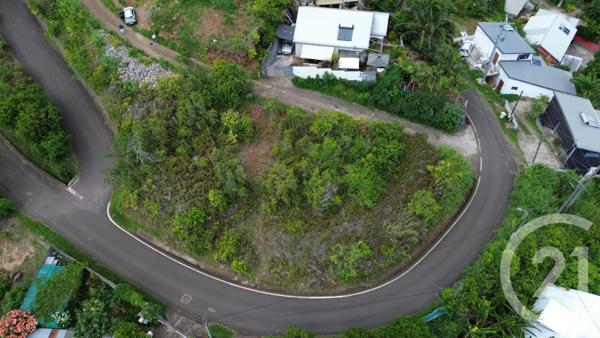 Terrain à vendre  896 m2 ST DENIS - 974