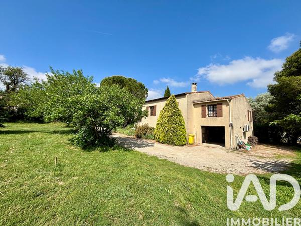 Maison à vendre 4 pièces 97 m² Saint-Saturnin-lès-Avignon