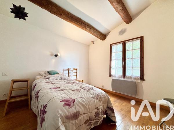 Maison à vendre 4 pièces 97 m² Saint-Saturnin-lès-Avignon