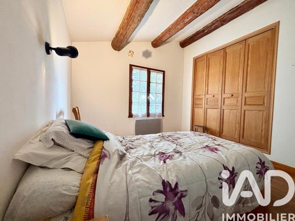 Maison à vendre 4 pièces 97 m² Saint-Saturnin-lès-Avignon