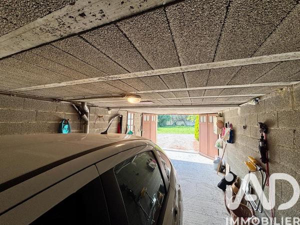 Maison à vendre 4 pièces 97 m² Saint-Saturnin-lès-Avignon