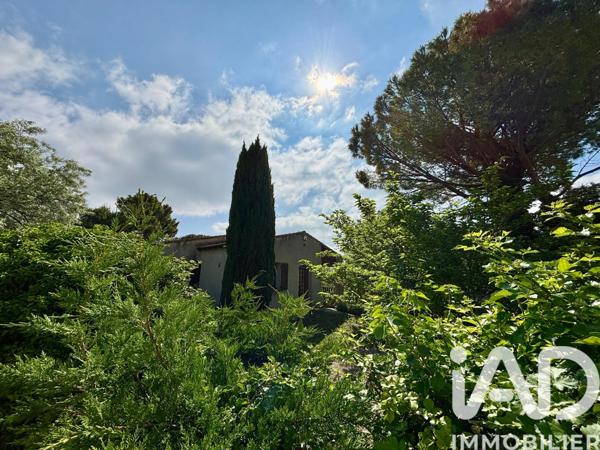 Maison à vendre 4 pièces 97 m² Saint-Saturnin-lès-Avignon