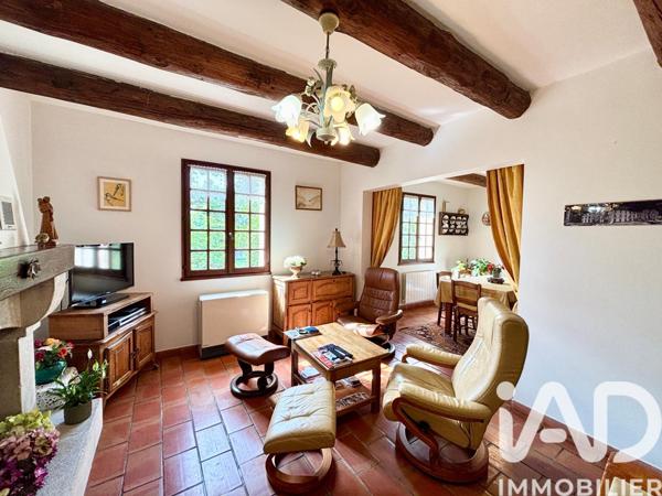 Maison à vendre 4 pièces 97 m² Saint-Saturnin-lès-Avignon