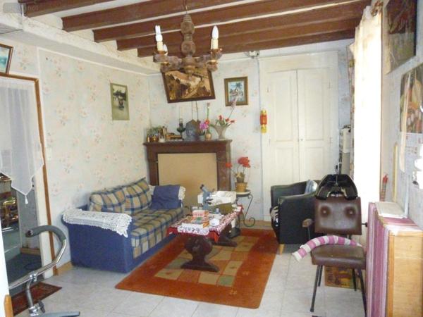 Maison à vendre à Cosne-Cours-sur-Loire dans la Nièvre (58200), ref : ST 252