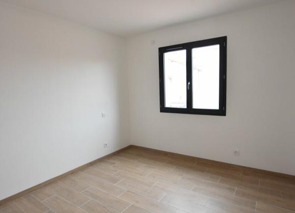 Maison à louer    4 pièces •  Soucieu-en-Jarrest