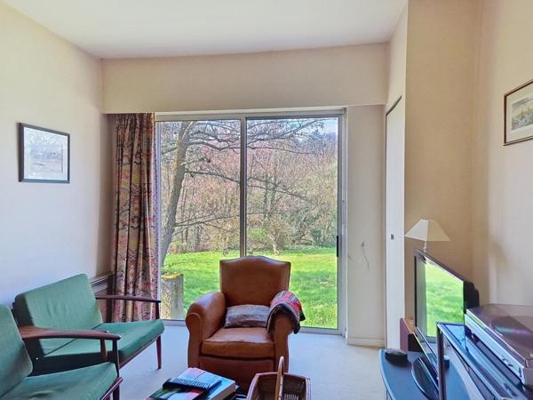 Belle maison familiale de plain pied sur un terrain de plus de 1500 m2