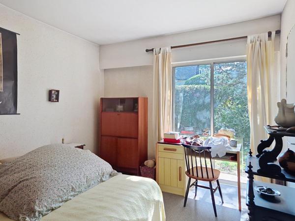 Belle maison familiale de plain pied sur un terrain de plus de 1500 m2