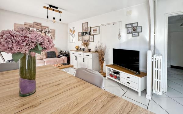 Appartement à vendre    2 pièces • 45 m2 La Valette-du-Var