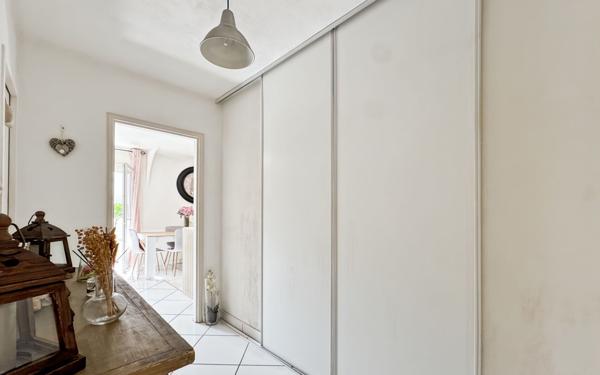 Appartement à vendre    2 pièces • 45 m2 La Valette-du-Var