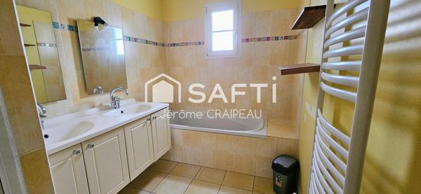 Au calme de la campagne à 10 min des plages : Maison familiale avec 4 chambres, garage et dépendances.