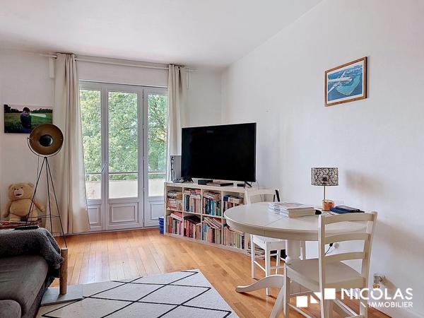 CAUDÉRAN CENTRE – APPARTEMENT T3 DE 72 m² AVEC BALCONS, PARKING, ASCENSEUR ET VUE DÉGAGÉE