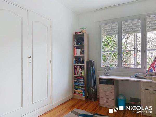 CAUDÉRAN CENTRE – APPARTEMENT T3 DE 72 m² AVEC BALCONS, PARKING, ASCENSEUR ET VUE DÉGAGÉE