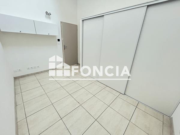 Location Appartement 3 pièces 72.42 m² - 18 BIS AVENUE DE VERDUN Mireval 34110