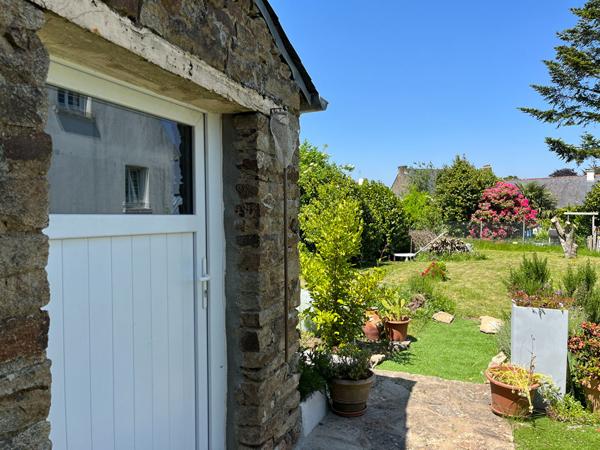 SOUS OFFRE Maison de bourg rénovée PLUVIGNER