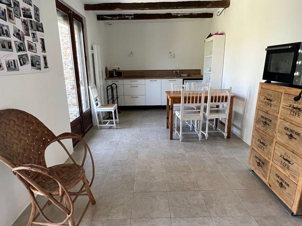 SOUS OFFRE Maison de bourg rénovée PLUVIGNER