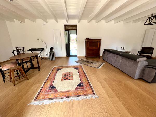 SOUS OFFRE Maison de bourg rénovée PLUVIGNER