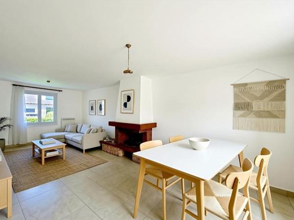 LANESTER : Maison de plain-pied sur sous-sol complet