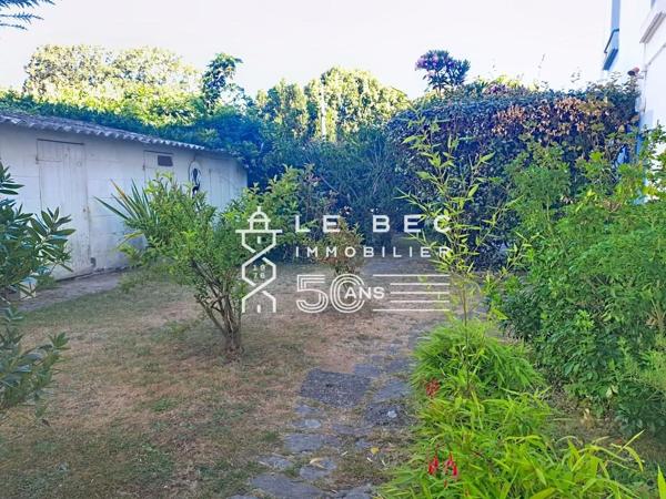 LARMOR PLAGE : Appartement T2 de 46 m² à 100 mètres de la plage